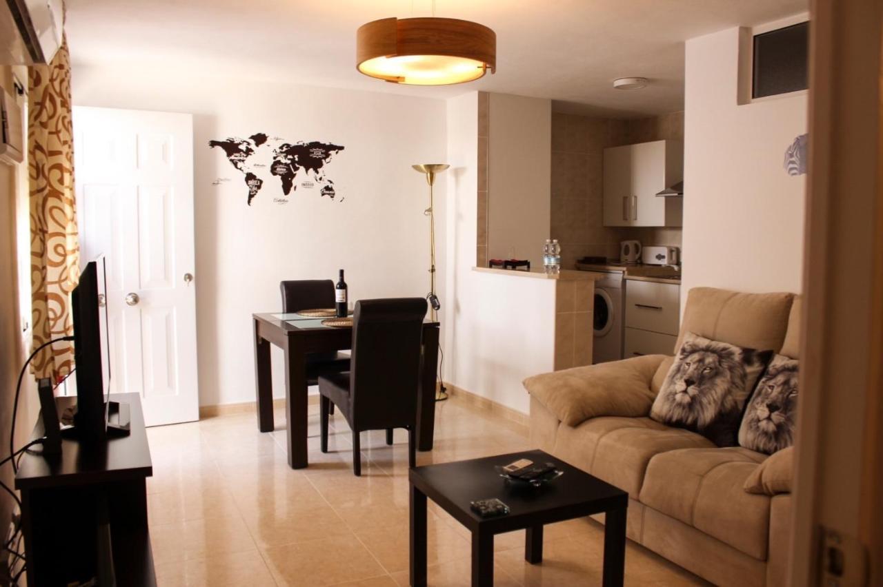 Apartamentos La Mar Chica Benalmádena Kültér fotó